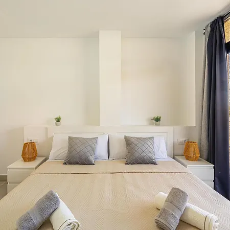 As De Casas - Royal Cristianos